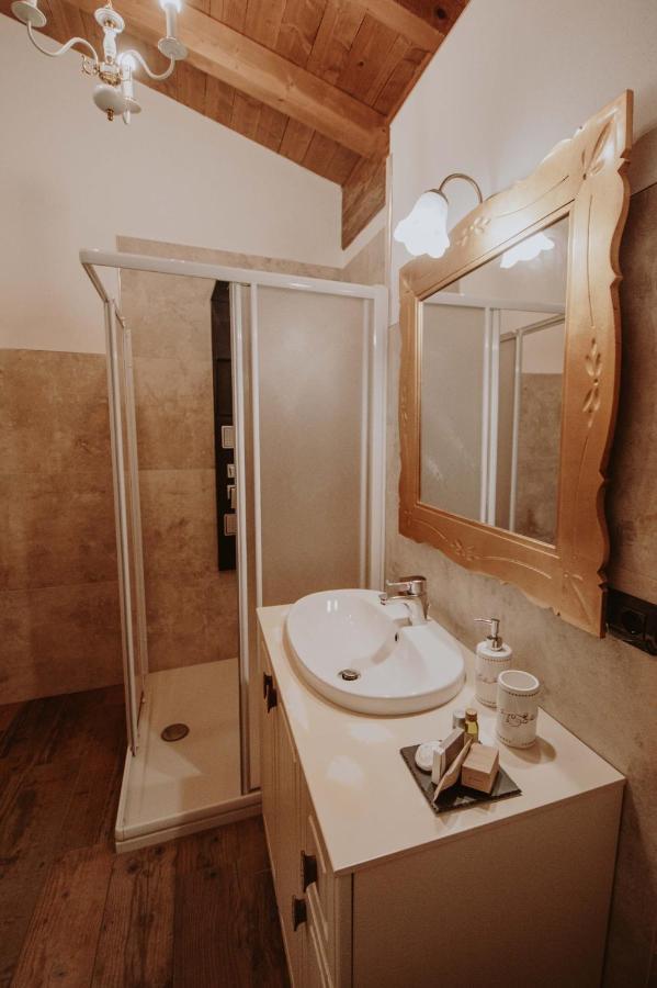B&B Casa Santa Lucia Manerba del Garda Bagian luar foto