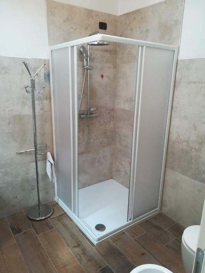B&B Casa Santa Lucia Manerba del Garda Bagian luar foto
